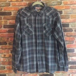 Wrangler Men’s Long Sleeve Flannel